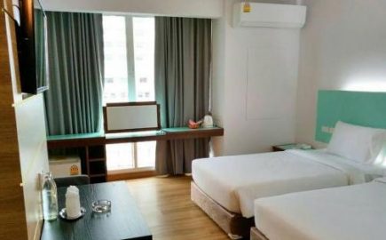 Mayflower Grande Palace