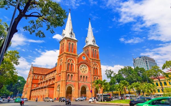 Cattedrale di Notre Dame-Ho Chi Minh-tour mare del Vietnam