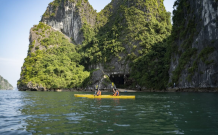 Kayak ed esplorazione della crotta surprise