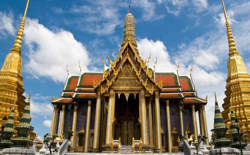 VACANZA IN THAILANDIA MARE