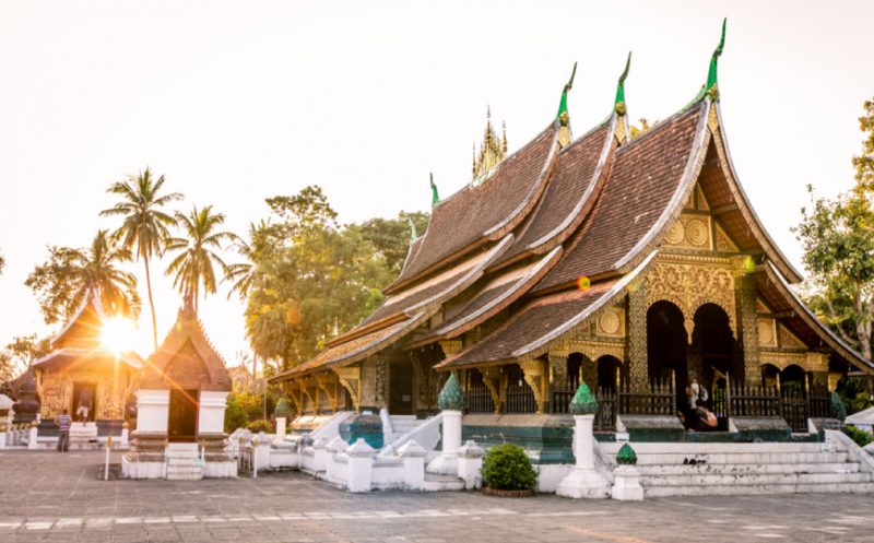 VIAGGIO IN MERAVIGLIOSO LAOS
