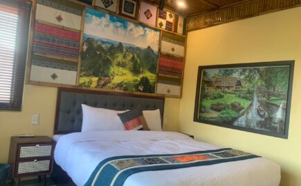 Dong Van Cliffside House